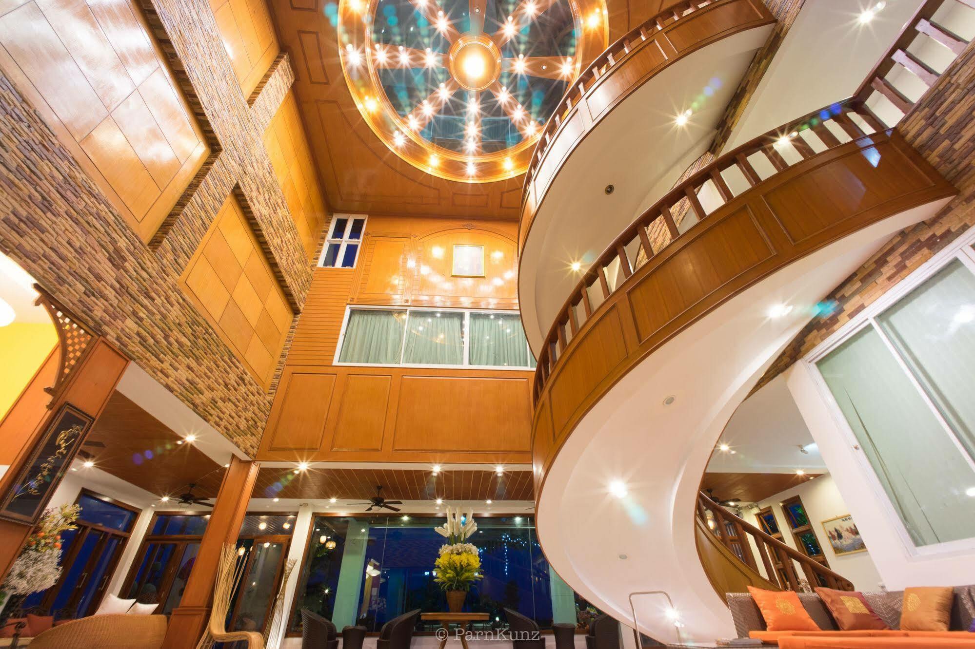 Vieng Khong Hotel Mukdahan Bagian luar foto